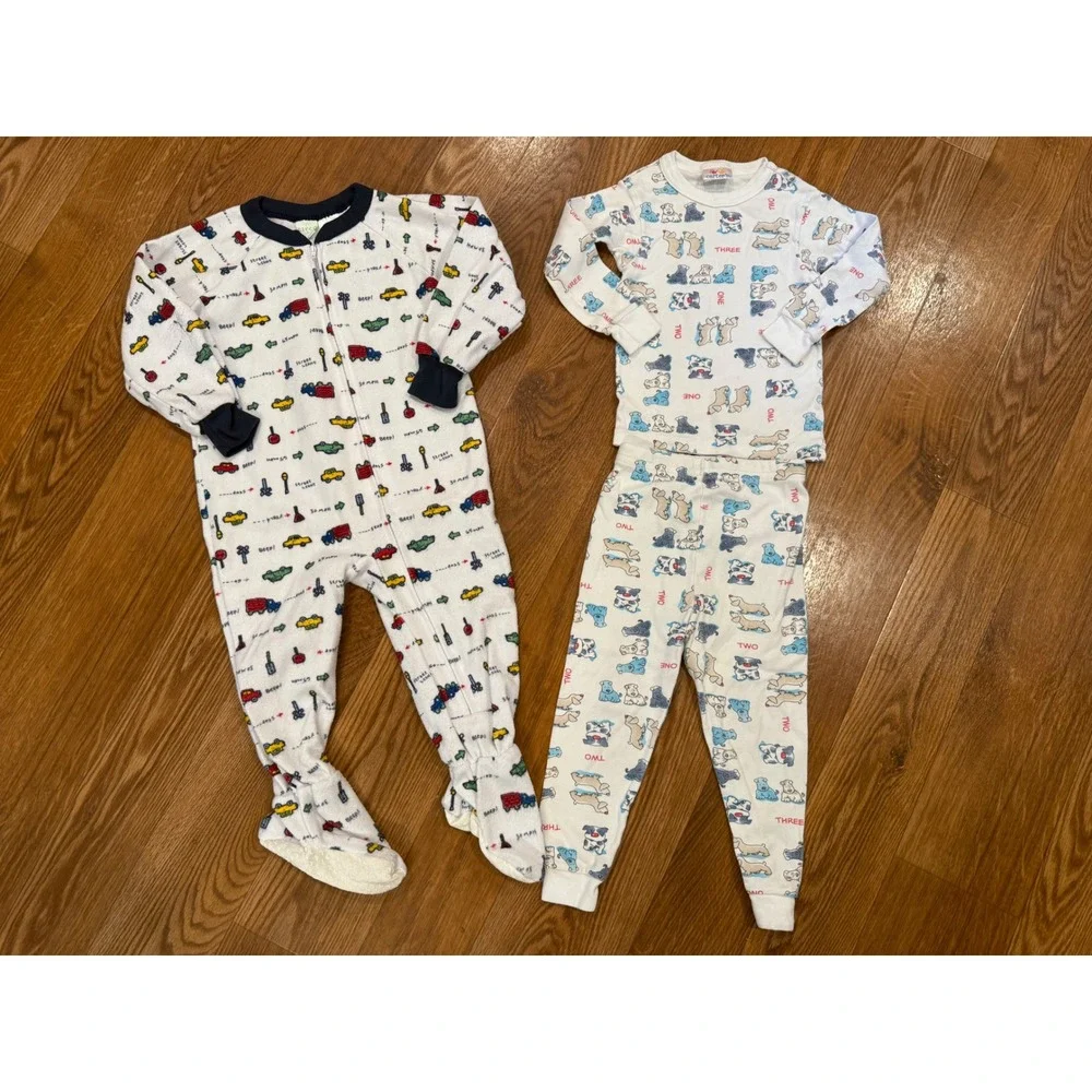 Carter's Circo Pajamas Bundle Kids 2T‎ White Blue Vintage Cars Dogs PJs Set